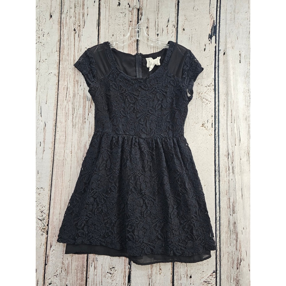 Coincidence & Chance Lace Dress Womens S Black Floral Mesh Cap Sleeve Mini LBD